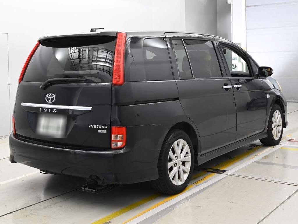TOYOTA ISIS