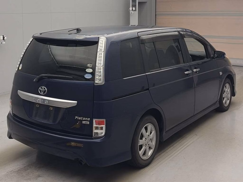 TOYOTA ISIS