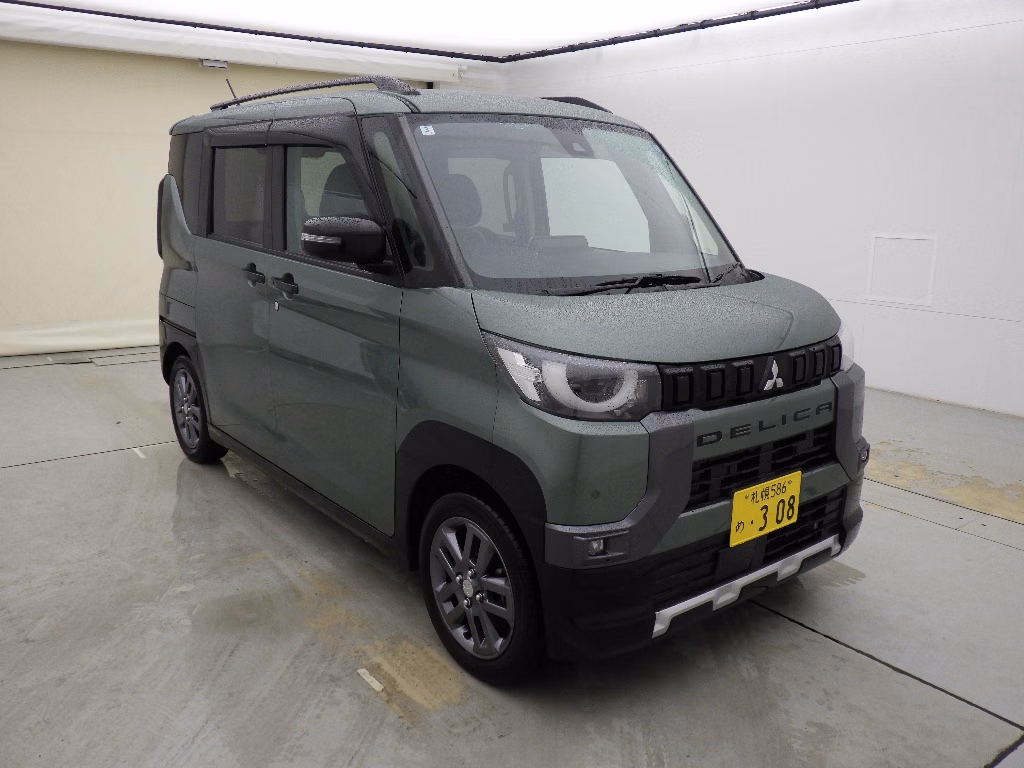 MITSUBISHI DELICA MINI