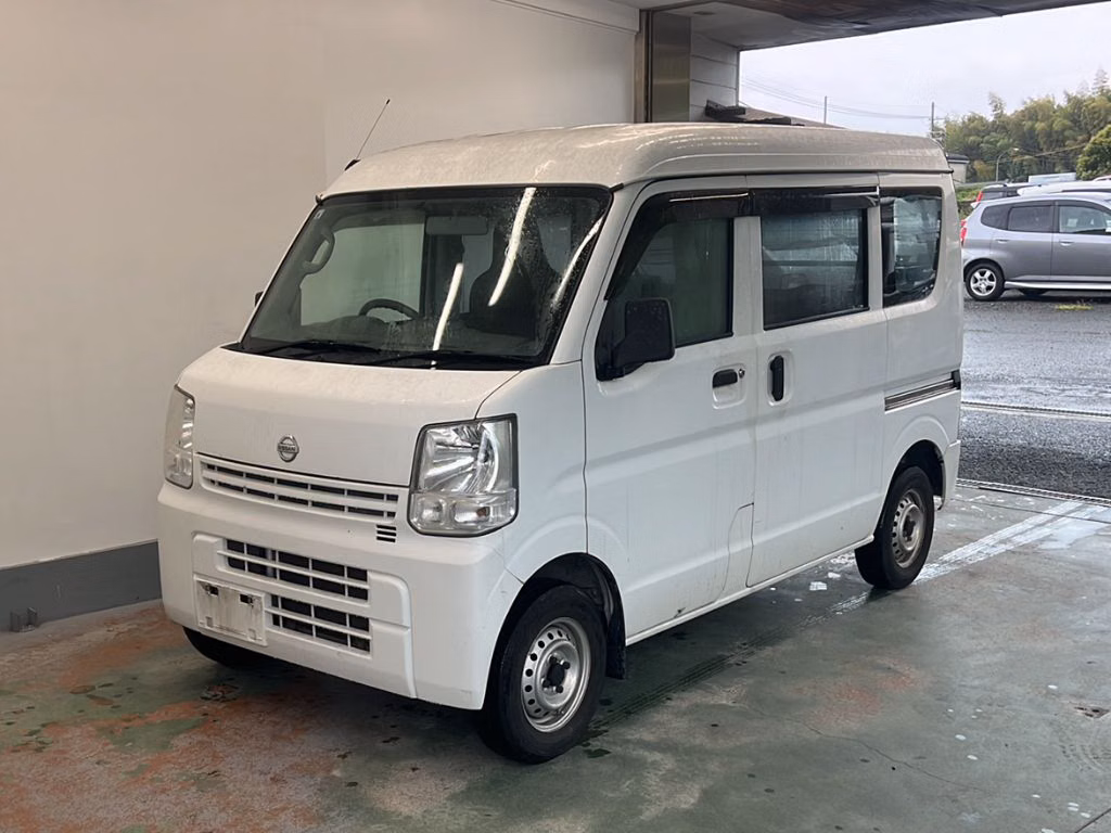 NISSAN NV100 CLIPPER