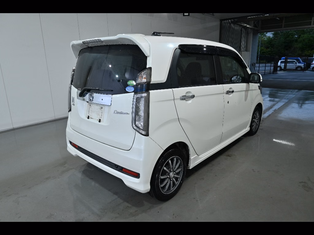 HONDA N-WGN