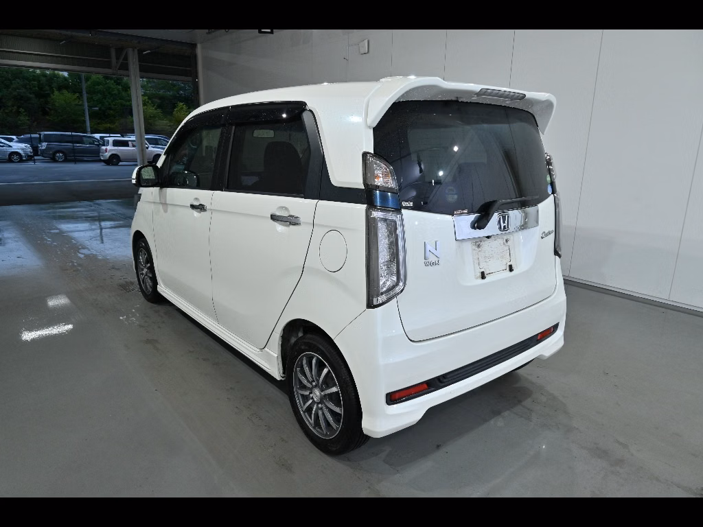 HONDA N-WGN