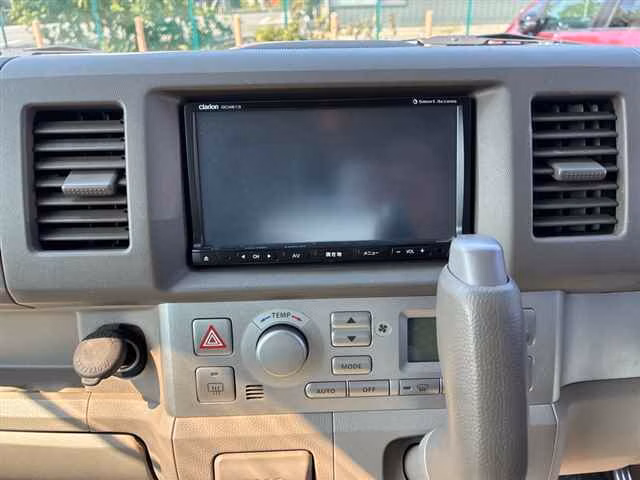 MITSUBISHI TOWN BOX