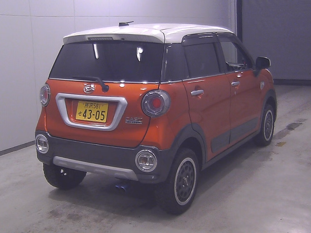 DAIHATSU CAST