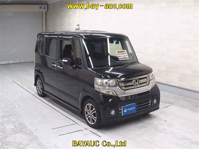 HONDA N-BOX