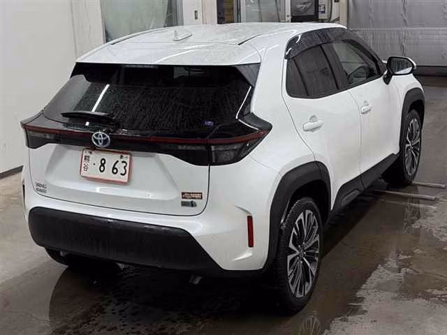 TOYOTA YARIS CROSS