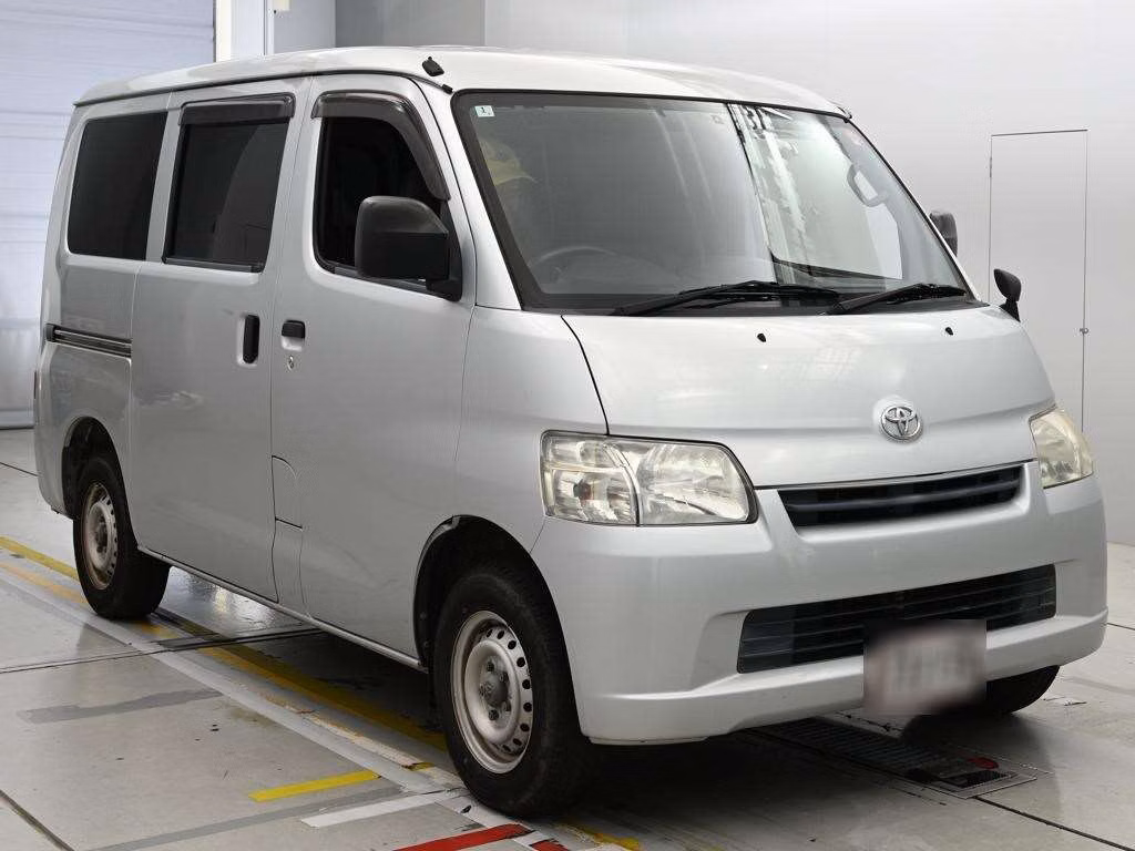 TOYOTA LITE ACE
