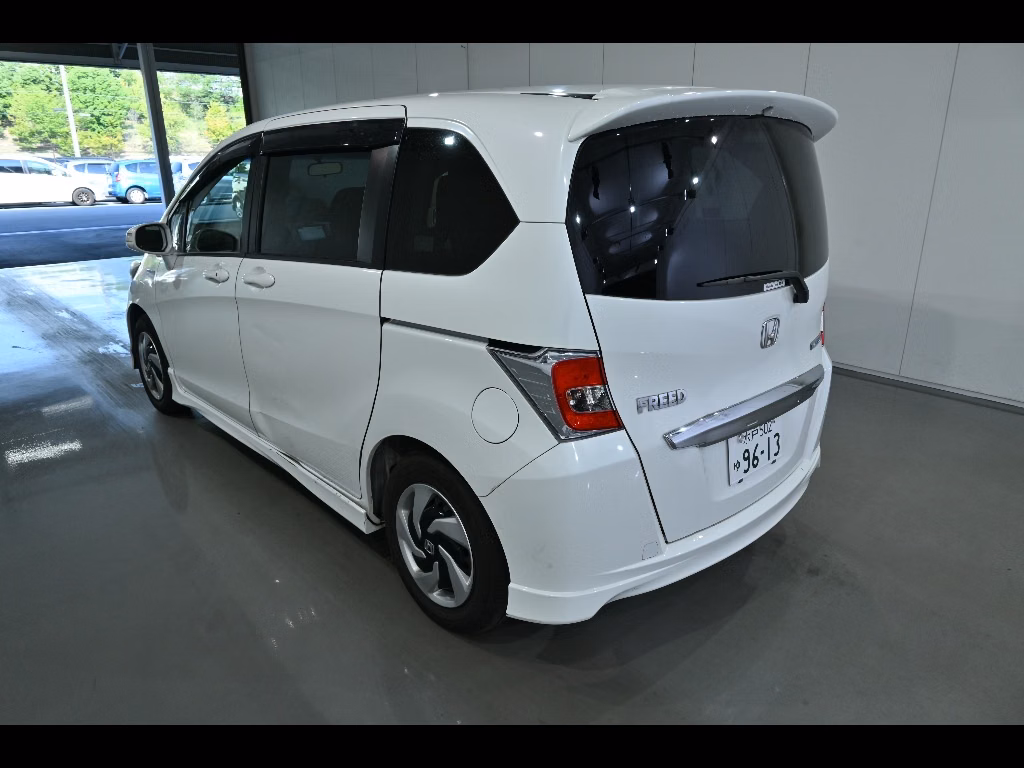 HONDA FREED