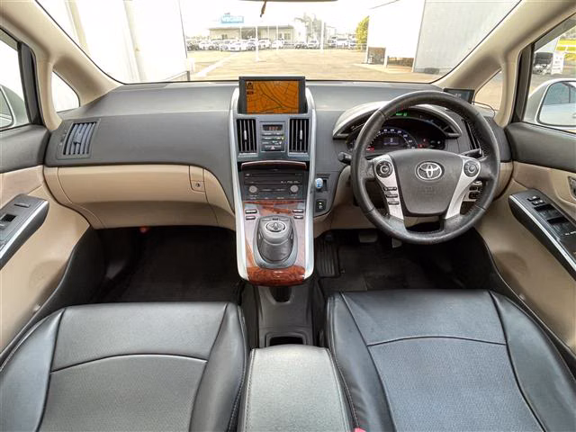 TOYOTA SAI