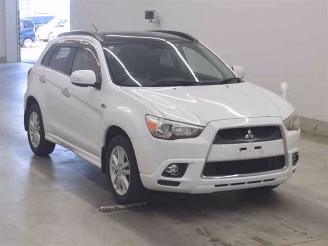 MITSUBISHI RVR