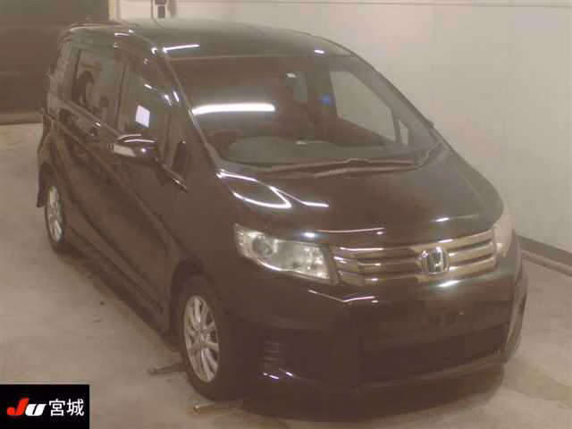 Honda Freed Spike