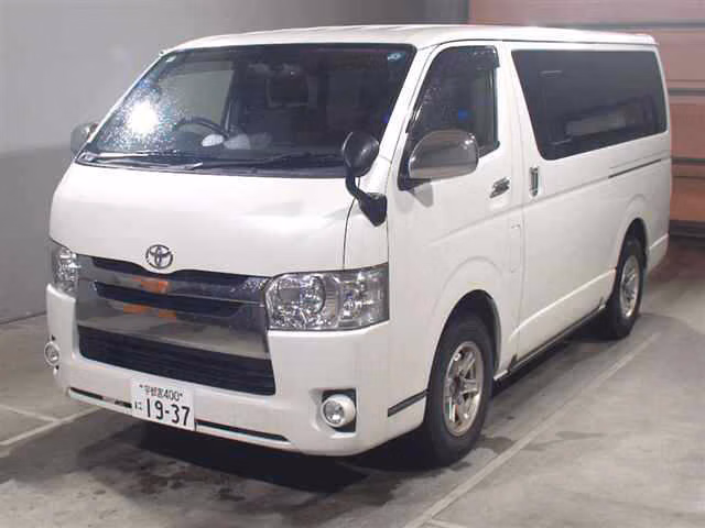 Toyota Regius Ace