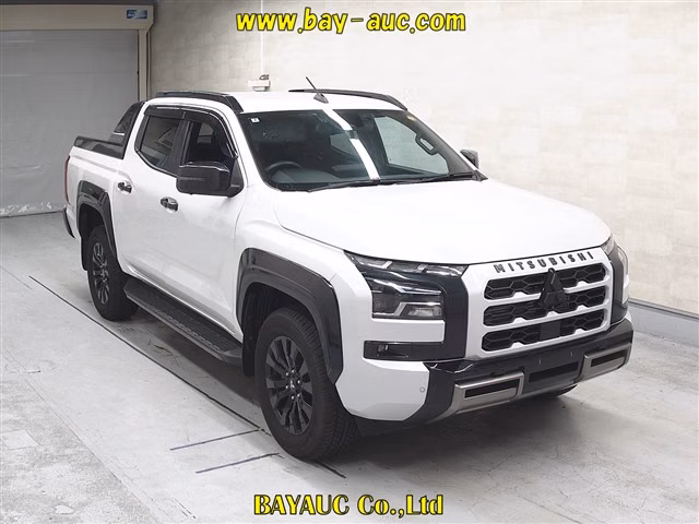 MITSUBISHI TRITON