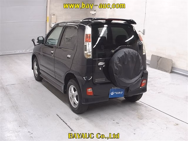 DAIHATSU TERIOS KID