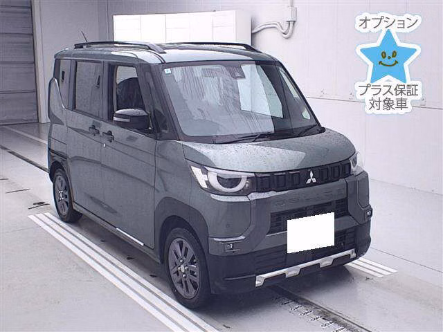 Mitsubishi Delica Mini