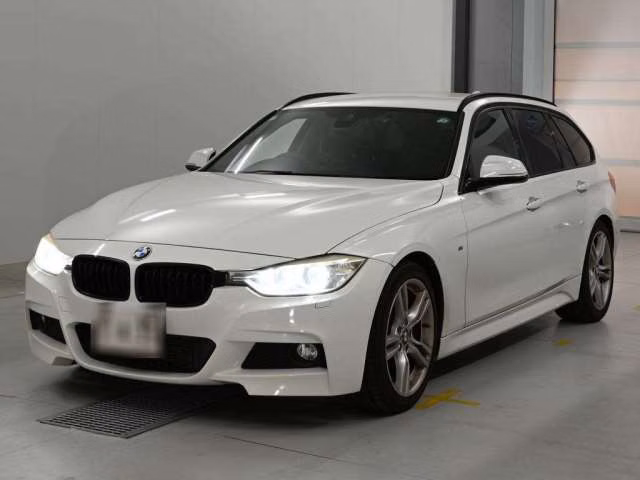 BMW 3-SERIES