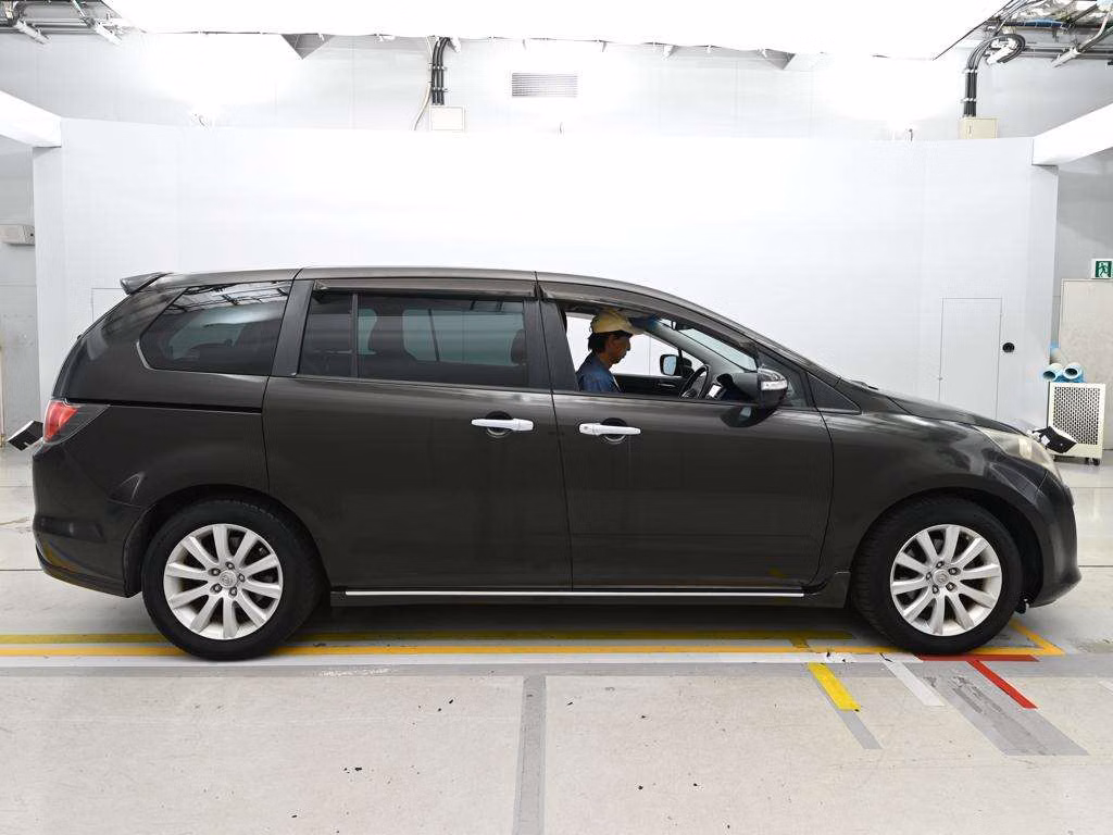 MAZDA MPV