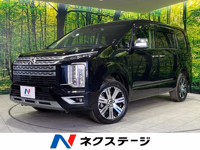 MITSUBISHI DELICA D:5