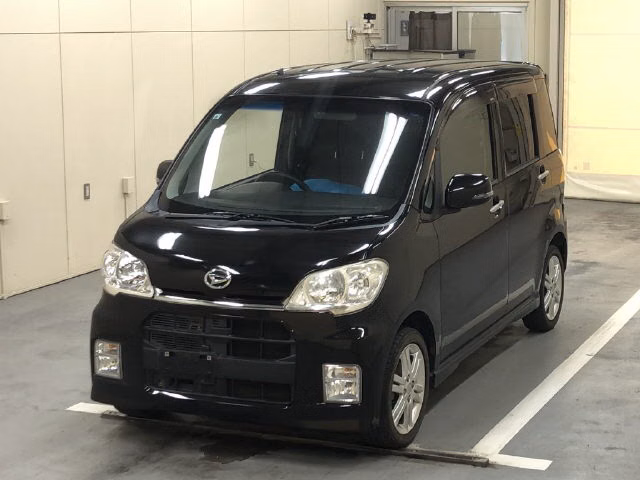 DAIHATSU TANTO EXE