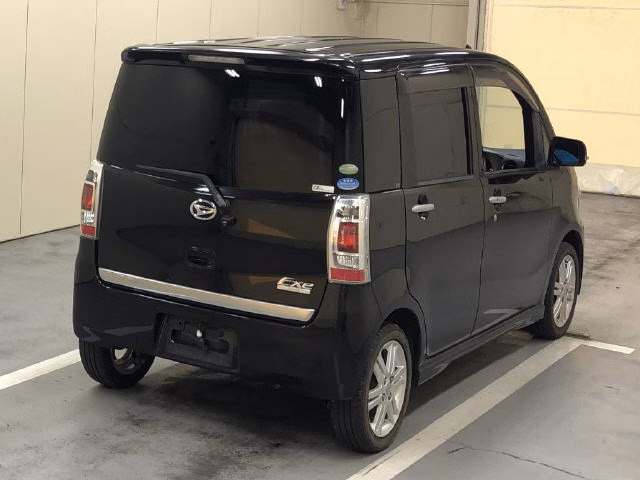 DAIHATSU TANTO EXE