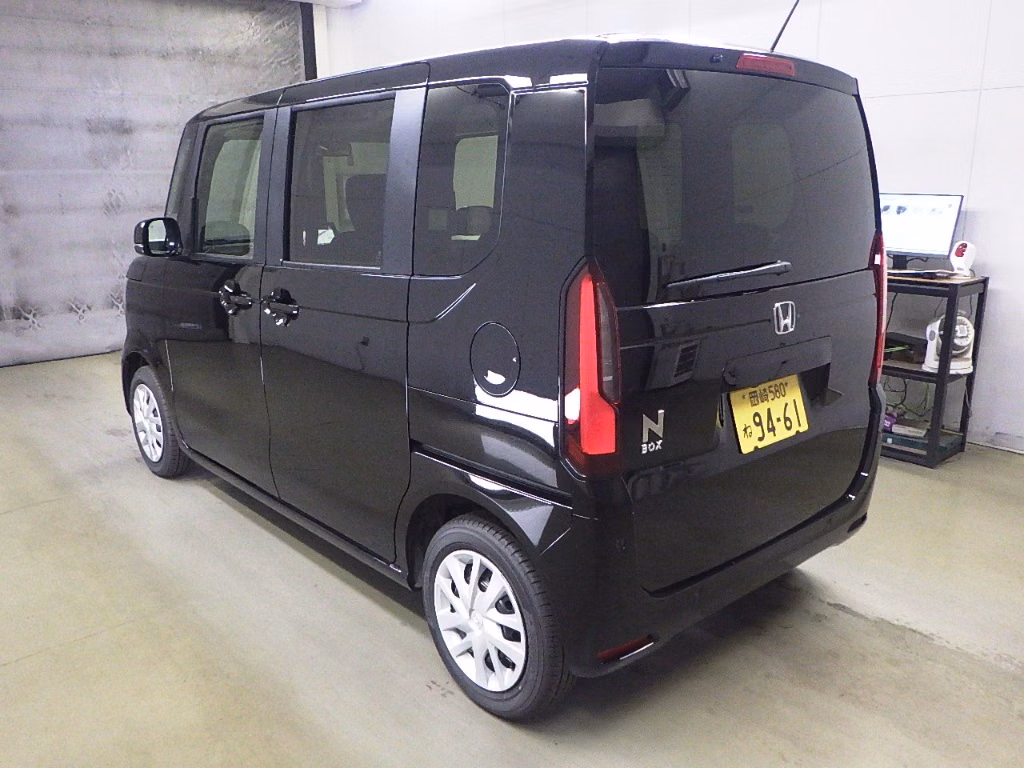 HONDA N-BOX