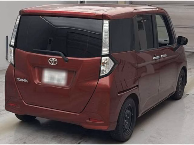 TOYOTA TANK