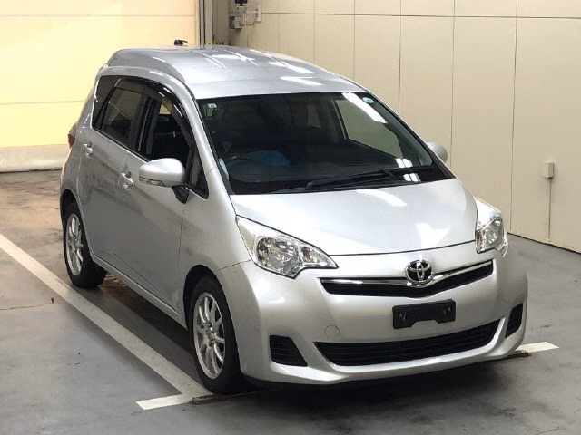 TOYOTA RACTIS