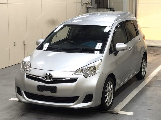 TOYOTA RACTIS