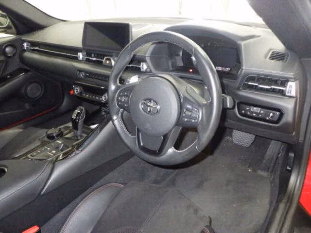 TOYOTA SUPRA