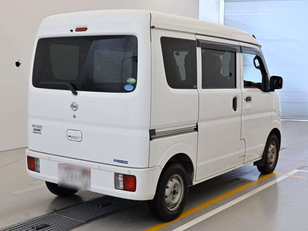 NISSAN NV100 CLIPPER