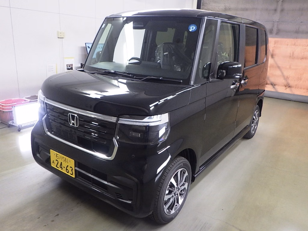 HONDA N-BOX