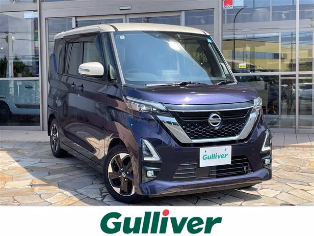NISSAN ROOX
