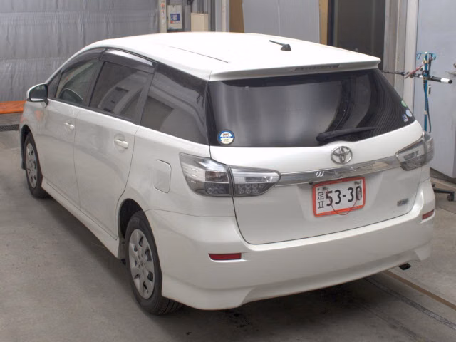 TOYOTA WISH
