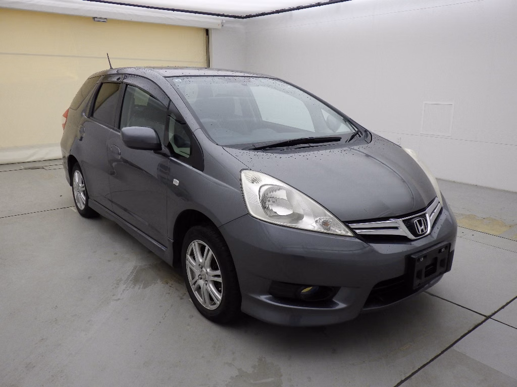HONDA FIT SHUTTLE