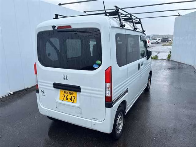 HONDA N-VAN