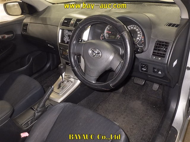 TOYOTA COROLLA FIELDER