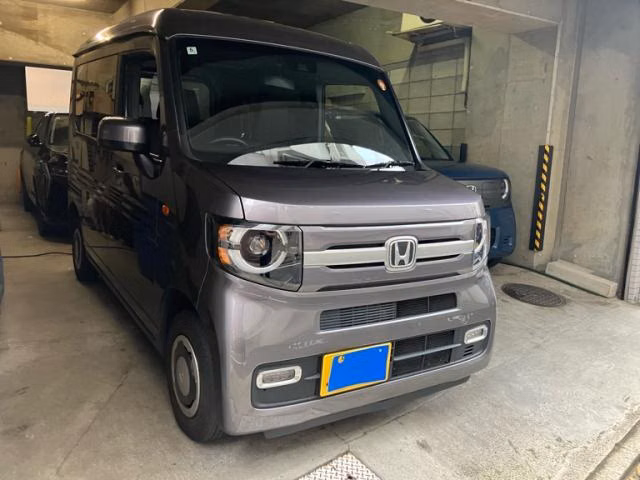 HONDA N-VAN