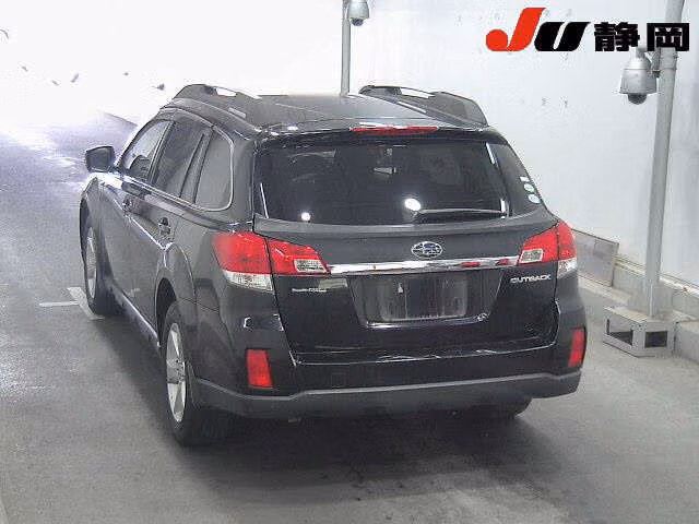 SUBARU OUTBACK