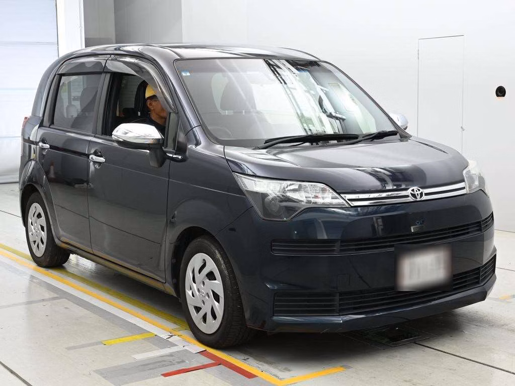 TOYOTA SPADE
