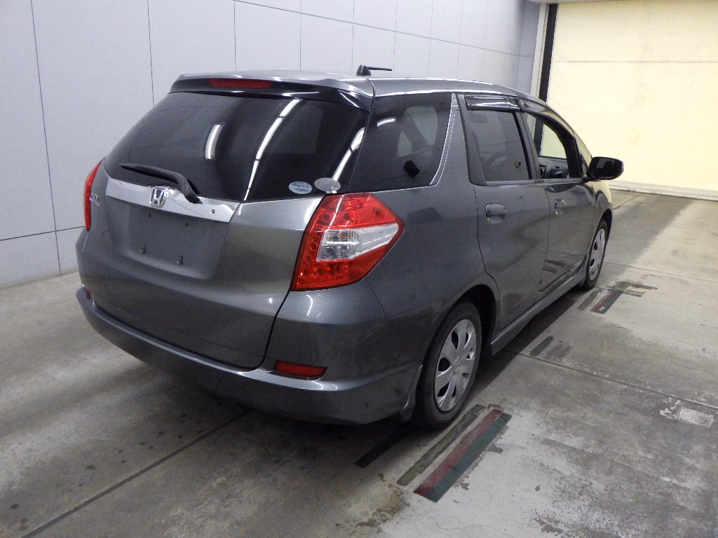 HONDA FIT SHUTTLE