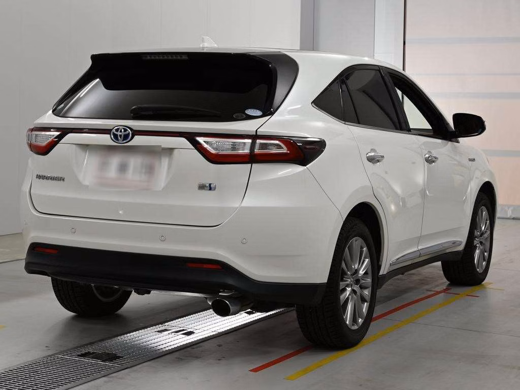 TOYOTA HARRIER