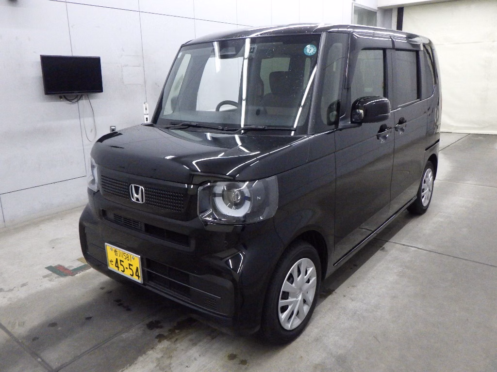HONDA N-BOX