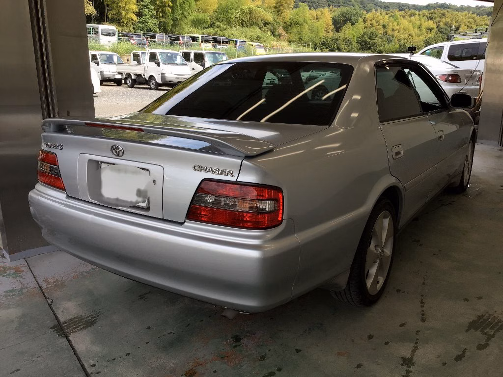 TOYOTA CHASER