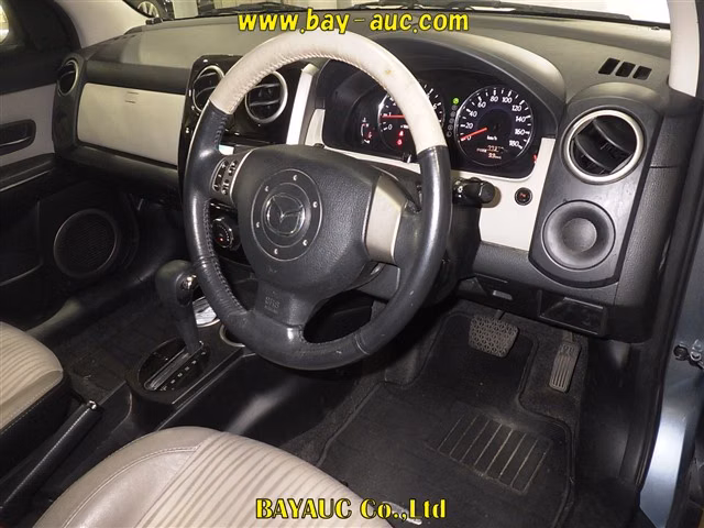 MAZDA VERISA