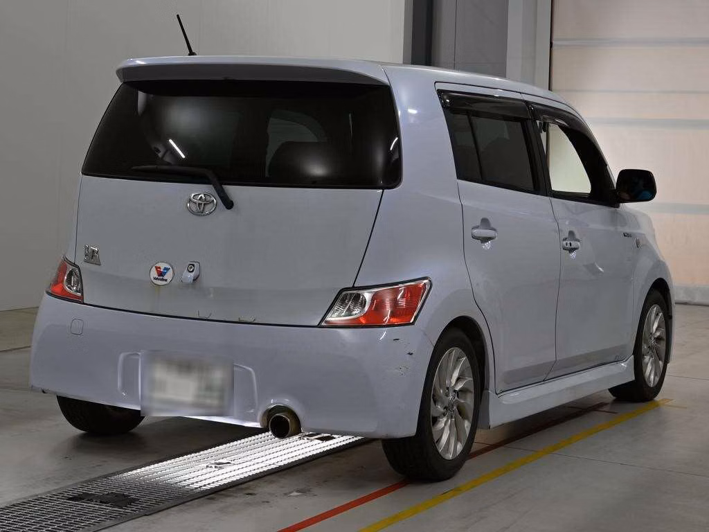 TOYOTA BB