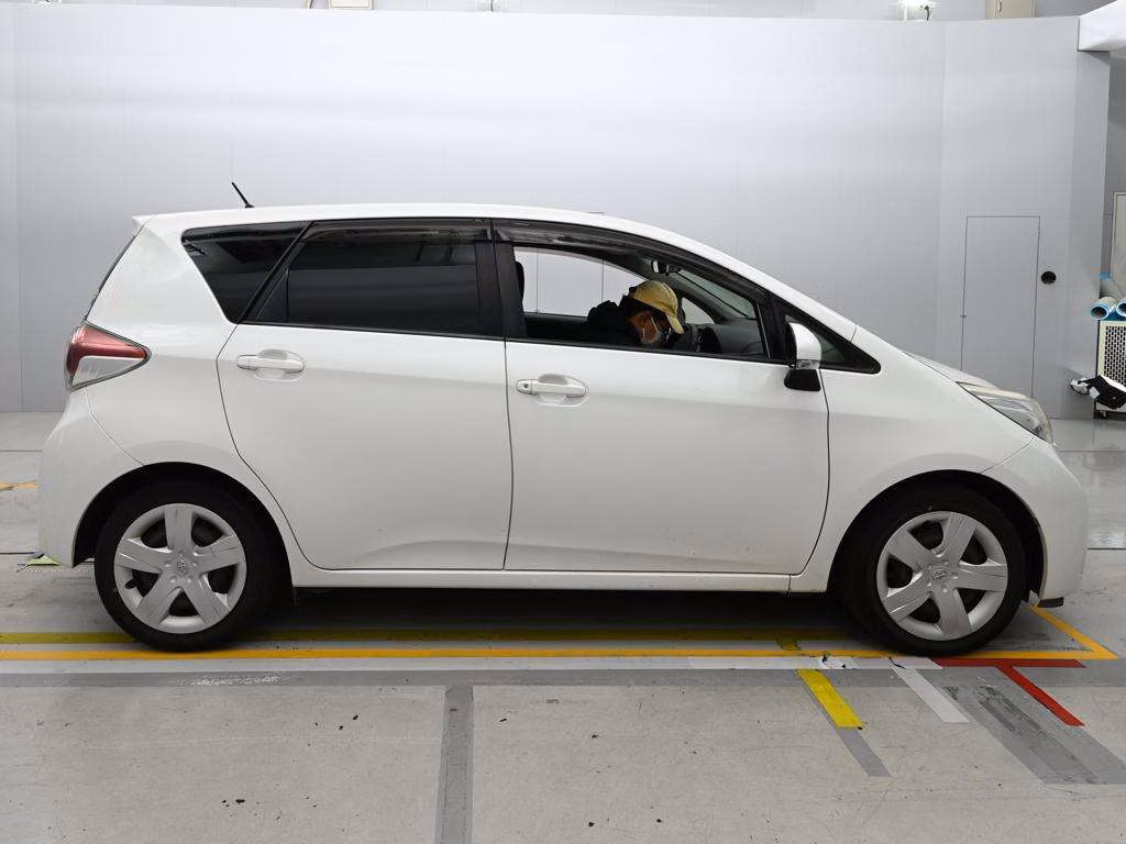TOYOTA RACTIS