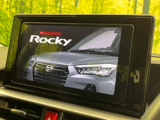 DAIHATSU ROCKY