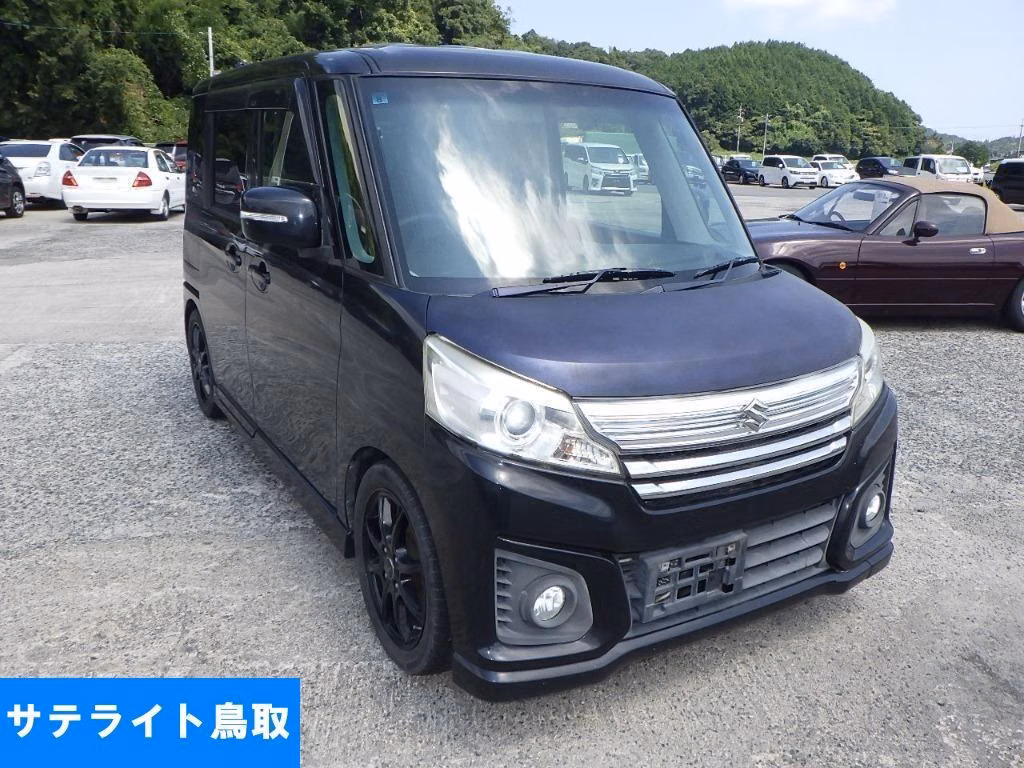 Suzuki Spacia