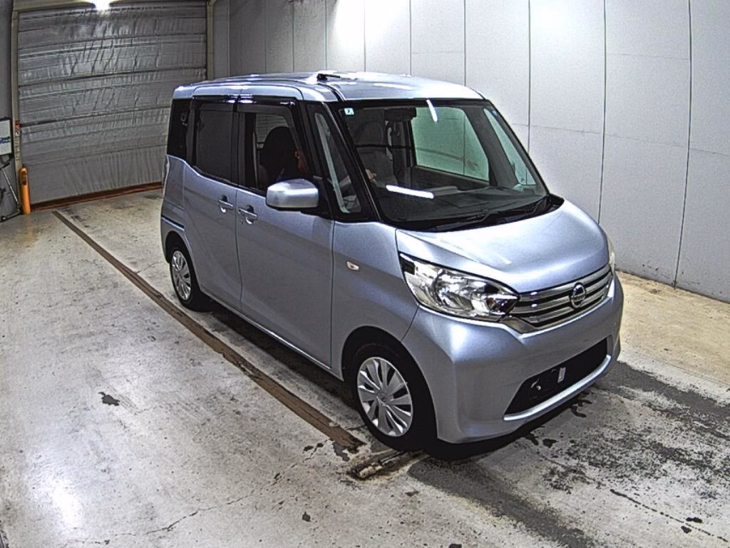 Nissan DAYZ Roox