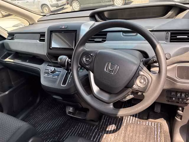 HONDA FREED+